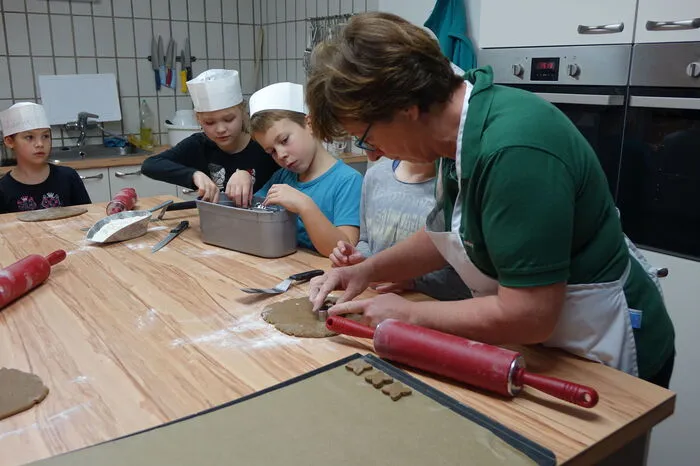 Genauigkeit ist wichtig beim Backen.