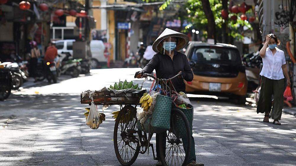 In Vietnam mit seinen 97 Millionen Einwohnern wurden bisher gut 6.700 Corona-Infektionen und 47 Todesfälle registriert