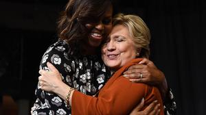 Michelle Obama und Hillary Clinton werden als Nachfolgerinnen genannt 