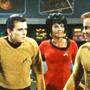 Nichelle Nichols als &quot;Lieutenant Uhura&quot; in der TV-Serie Star Trek. Außerdem im Bild: Leonard Nimoy alias &quot;Spock&quot;, Walter Koenig alias &quot;Chekov&quot;, William Shatner alias &quot;James T. Kirk&quot; 