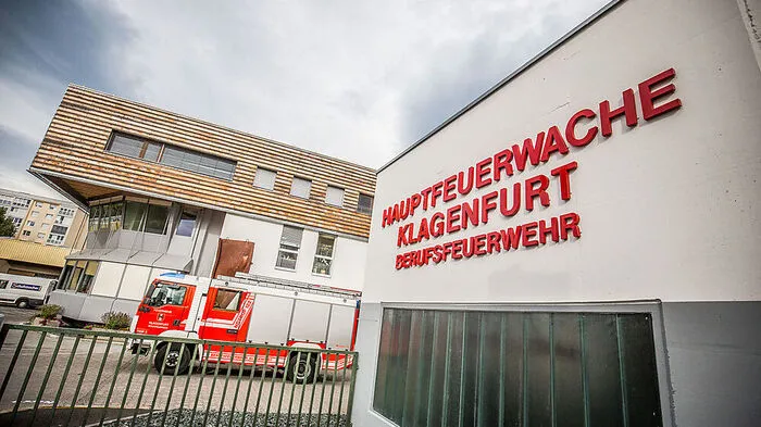 Die Berufsfeuerwehr konnte den Brand löschen