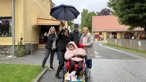 Mithilfe der Malteser geht ein Wunsch für Melli und Marianne Hasenhütl in Erfüllung: ein Ausflug zum Lipizzanergestüt Piber