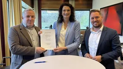 Nicole Sunitsch aus St. Michael wurde erste freiheitliche Bürgermeisterin in der Steiermark. Im Bild mit Vizebürgermeister Stefan Kreisl (ÖVP) und FPÖ-Klubchef Marco Triller