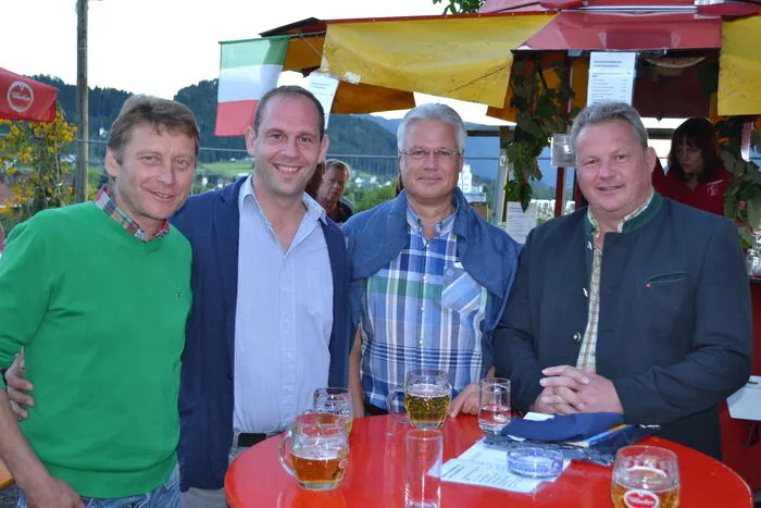Für Speis und Trank wurde bestens gesorgt und für die Tombola wurden wieder zahlreiche sehenswerte Preise erworben.