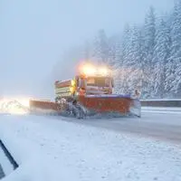 Das Team der Autobahnmeisterei Unterwald ist mit voller Mannschaft im Packabschnitt im Einsatz