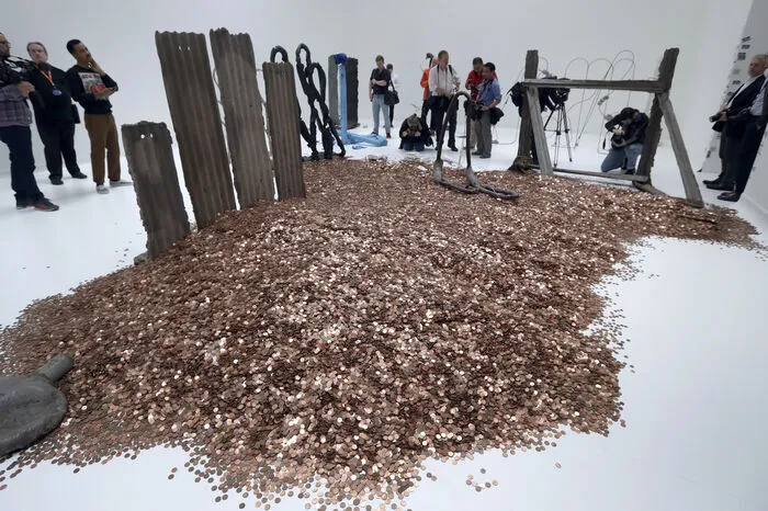 Verliehen wird der Preis Anfang Dezember, dotiert ist er mit 30.000 Euro.