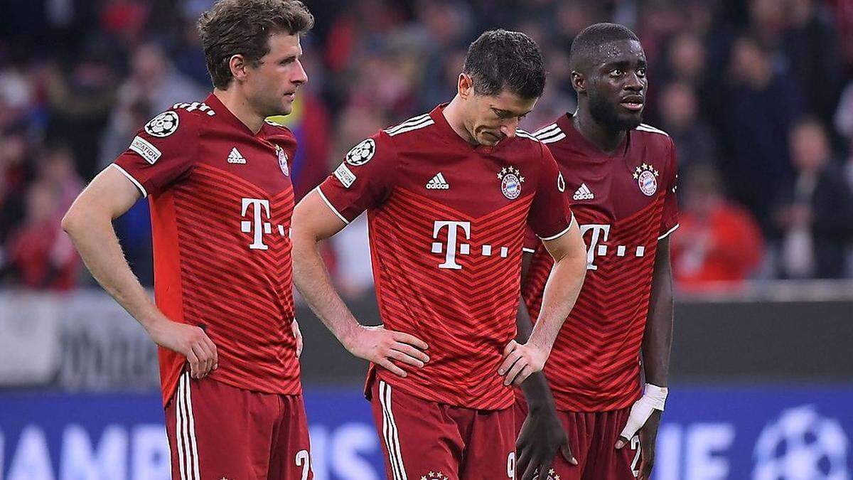 Müller, Lewandowski und Upamecano nach dem Aus gegen Villarreal 