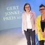 Olga Flor (rechts) mit Daniela Strigl