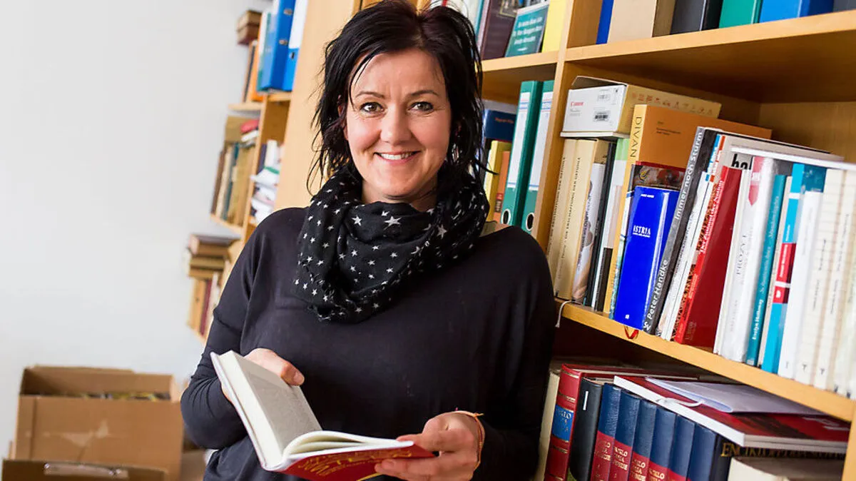 „Wenn ein kleiner Verlag wie wir nicht bei einer Messe ist, ist man nicht präsent“, sagt Hornbogner 