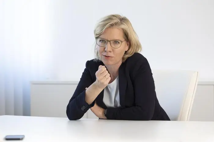 „Wir müssen es schaffen, dass mehr Menschen auf Öffis umsteigen“, fordert Umwelt- und Mobilitätsministerin Leonore Gewessler