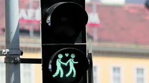 FILES-AUSTRIA-MARRIAGE-GAY