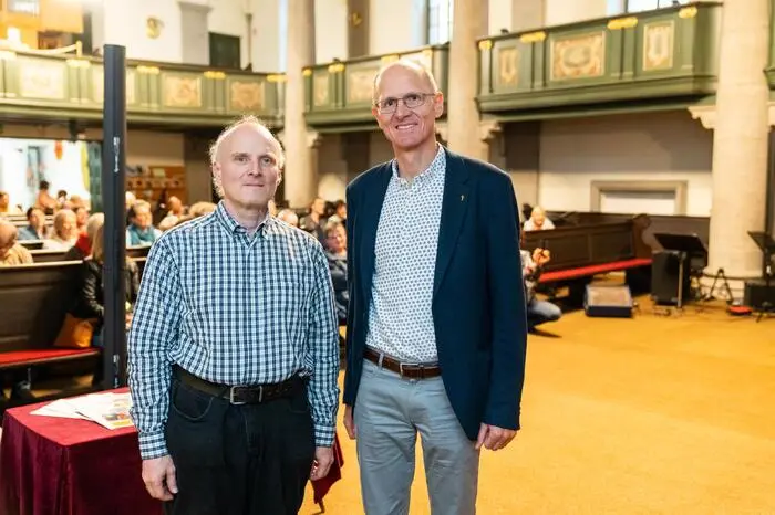 Die beiden evangelischen Krankenhaus-Seelsorger Arndt Kopp-Gärnter und Christian Graf
