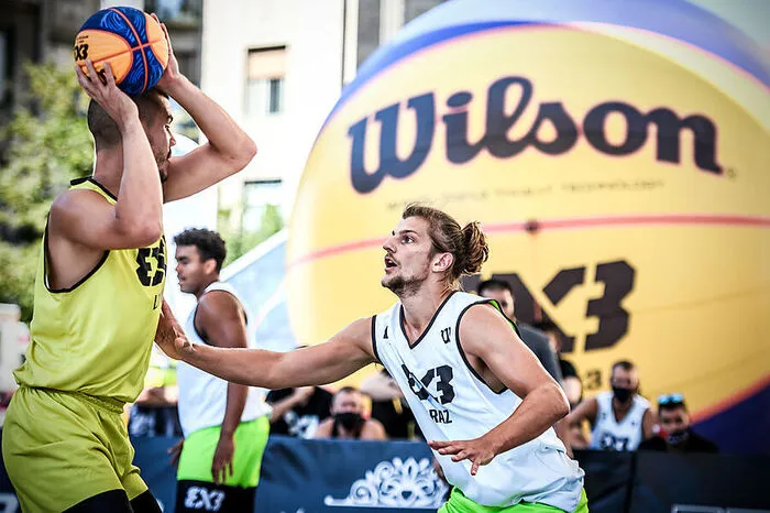 BASKETBALL: Im klassischen Basketball bestand keine Qualifikationschance für Österreich. Im bei Olympia neu eingeführten 3 x 3 haben Österreichs Männer und Frauen von 26. bis 30. Mai beim Qualifikationsturnier im eigens errichteten "Thunderdome" vor dem Grazer Rathaus Heimvorteil. Je 20 Nationen rittern um je drei Startplätze.
