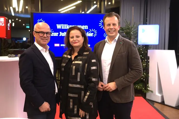 Styria Vorstand Markus Mair mit den Landesräten Claudia Holzer und Karlheinz Kornhäusl