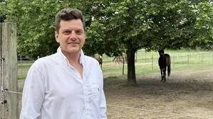 Martin Kargl, studierter Land- und Betriebswirt, führt mit seiner Familie den elterlichen Betrieb „Gstattmoarhof“ in Niklasdorf als Pferdehof