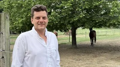 Martin Kargl, studierter Land- und Betriebswirt, führt mit seiner Familie den elterlichen Betrieb „Gstattmoarhof“ in Niklasdorf als Pferdehof