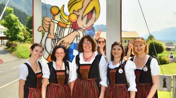 17 der insgesamt 31 Chöre im Sängergau Gailtal trafen sich zum – vom MGV Kirchbach perfekt organisierten - 80. Gausingen und demonstrierten mit ihren Auftritten eindrucksvoll, dass die Pandemie der Liebe zu Lied und Gesang wenig anhaben konnte.