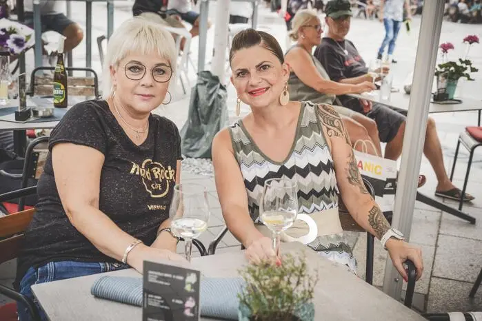 Klicken Sie sich durch die Fotos!