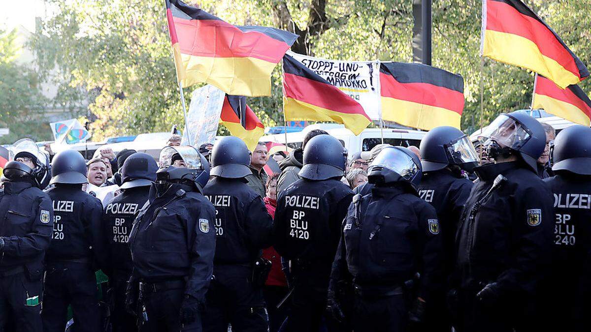 Enormes Aufgebot: Berliner Polizei erhielt Unterstützung aus den Bundesländern