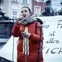 Ukrainedemo, Opernsaengerin, Tetiana Miyus, ballguide, Graz am 02.03.2022