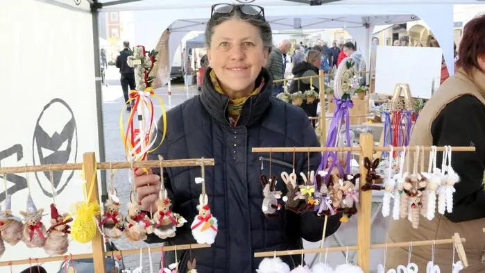 Auch in der Bezirkshauptstadt St. Veit wird heuer wieder zum Ostermarkt auf den Hauptplatz geladen. Und besonders viel los war am Samstag.