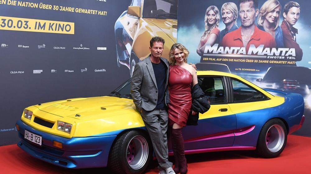 Till Schweiger und Tina Ruland kommen zur Premiere des Films Manta Manta in Köln