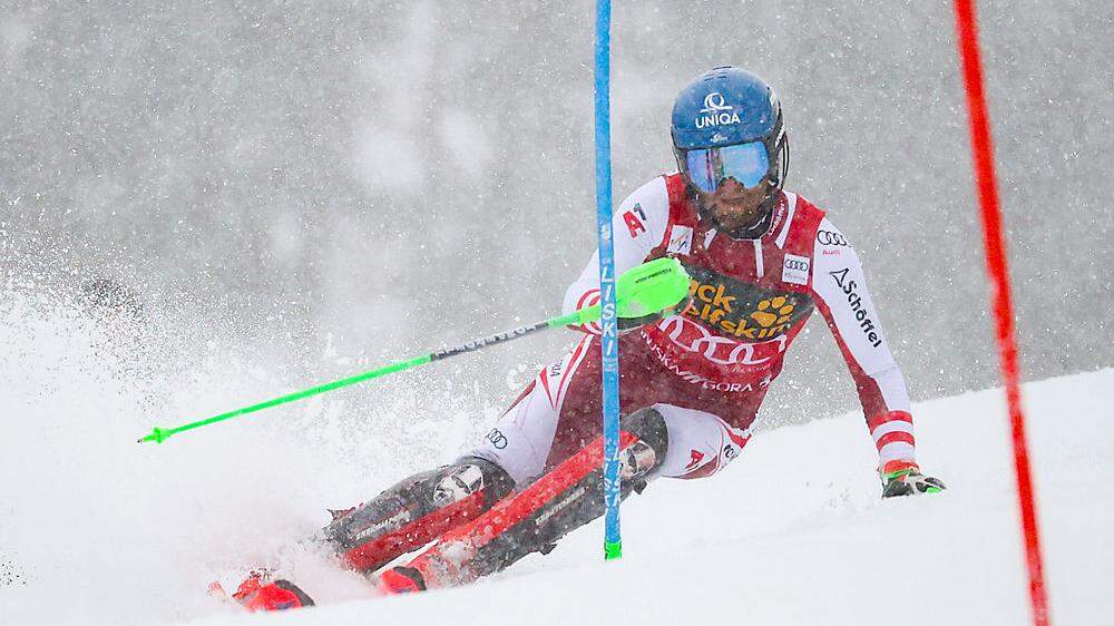 Bei starkem Schneefall behielt Marco Schwarz in Kranjska Gora die Nerven und sicherte sich Slalom-Kristall