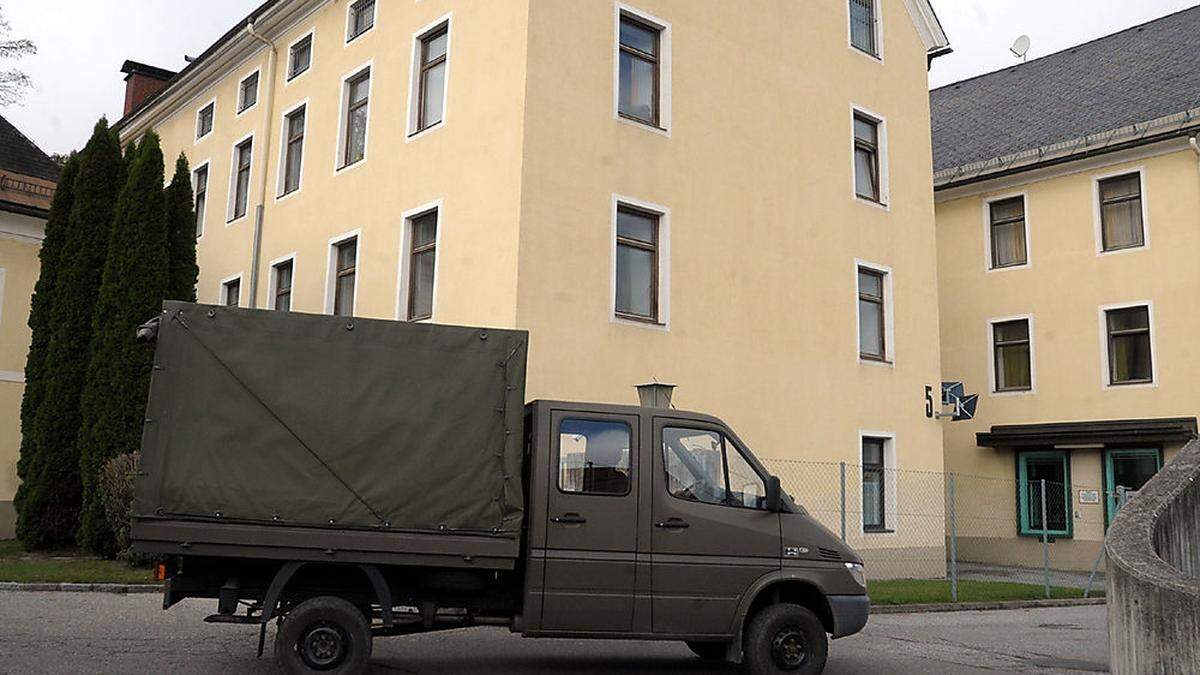 Der Neubau der Henselkaserne muss warten