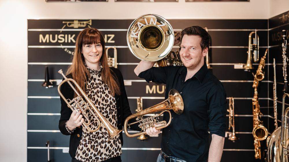 Katrin und Christian Kainz führen die Blechblasinstrumentenmanufaktur in Wolfsberg