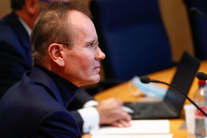 Es gebe ein umfangreiches Ermittlungsverfahren zu dem Fall, sagte der 51-jährige Österreicher am Donnerstag in Berlin. Er vertraue auf die Unabhängigkeit und Objektivität der Justiz, in dem Fall der Münchner Staatsanwaltschaft. Diese werde den Fall aufklären.