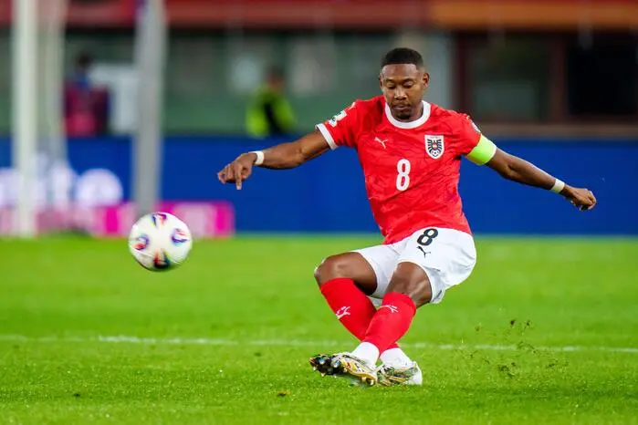 David Alaba 4 | Anfänglich eine kleine Unsicherheit, ansonsten spulte der Real-Legionär eine schnörkellose Partie ab. Sicherte nach hinten ab und brachte die Standards gut zu seinen Mitspielern.