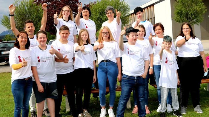 Die Schüler der Inklusionsklasse und der Neuen Mittelschule erfreuen sich an den gemeinsamen sportlichen Vorbereitungen für den Lebenslauf.