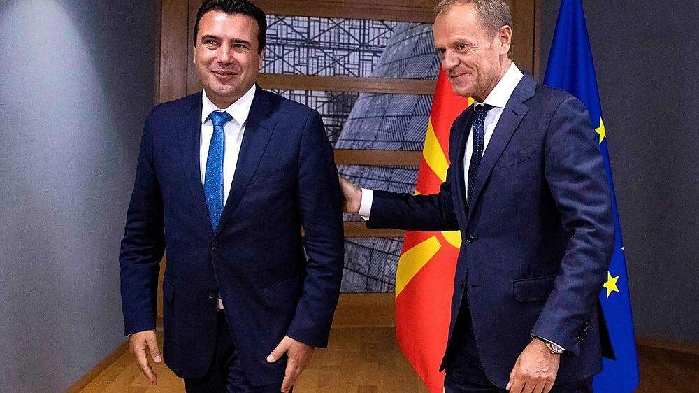 Der nordmazedonische Präsident Zaev mit EU-Ratsvorsitzendem Donald Tusk.