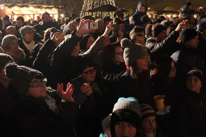 Hunderte Besucher kamen zur Eröffnung des Jauntaler Advants im Stift Eberndorf.