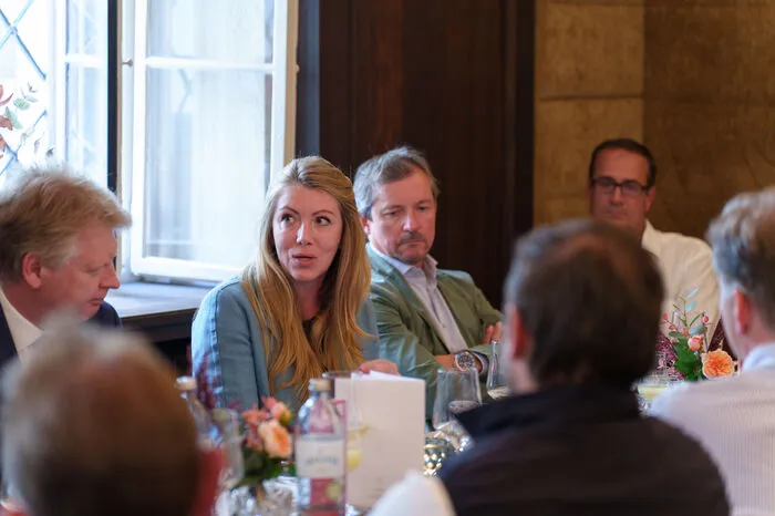 Manfred Geiger (BKS), Nina Zechner (Industriellenvereinigung), Roland Jagersbacher (sReal) und Christoph Ludwig (SFG)