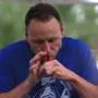 Joey Chestnut bei einem Wettbewerb am 4. Juli