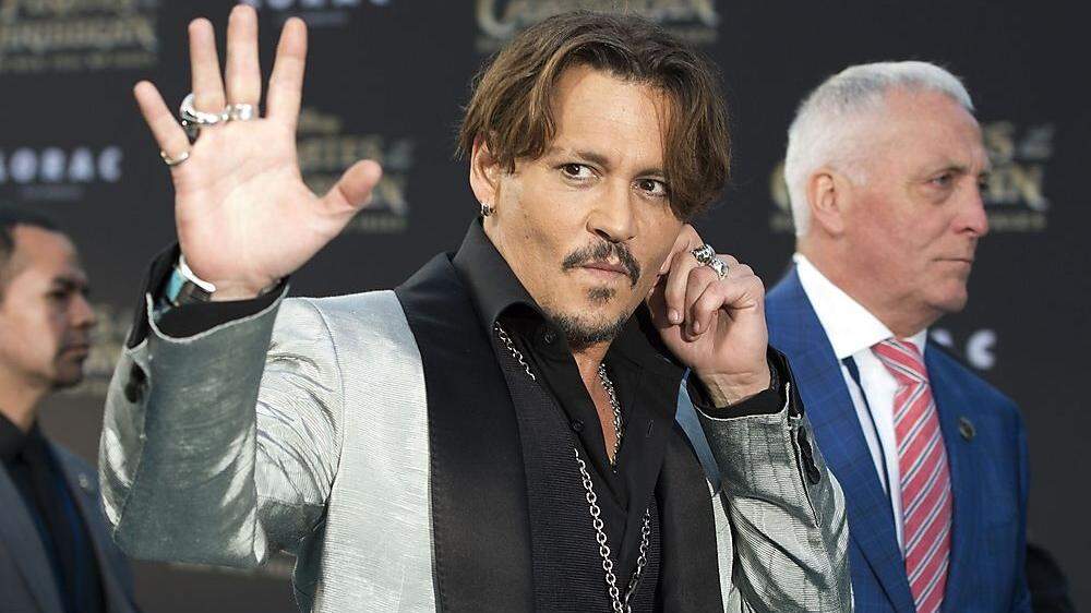 Johnny Depp: jahrelang auf (zu) großem Fuß gelebt