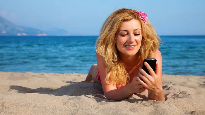 Telefonieren am Strand kann teuer werden!