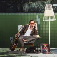 „Alle Achtung“-Frontmann Christian Stani singt künftig auch solo. Am 25. September erscheint sein erster Song.