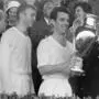 José Santamaría (links) mit Real-Kapitän Zarraga nach dem Gewinn des Europacups der Landesmeister 1959