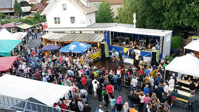 Ein buntes Programm erwartet die Besucher beim "Reichenfelser Straßenfest".