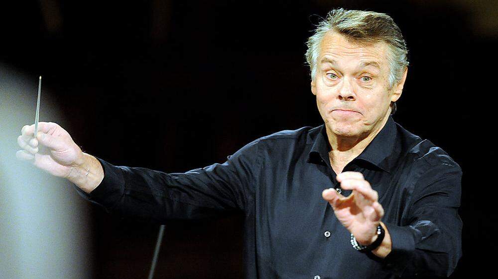 Der vielleicht bedeutendste Dirigent der Gegenwart ist am Sonntag in St. Petersburg verstorben.