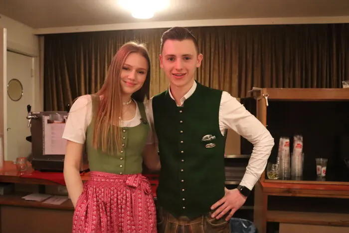 Die stellvertetende Mädelleiterin Johanna Zarfl und Obmann Philipp Wagger konnten sich über eine gelungene Siegerparty freuen.