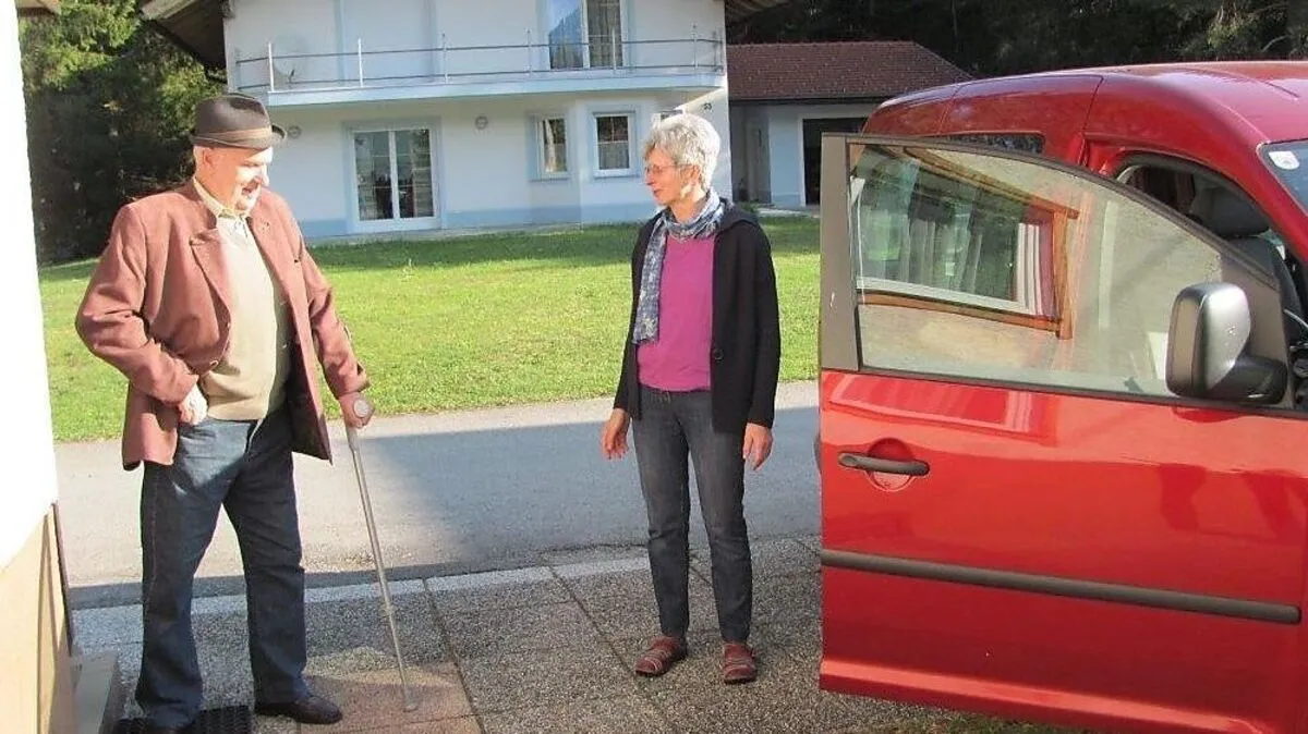 Das Dorfservice bietet unter anderem Fahrt- und Besuchsdienste an