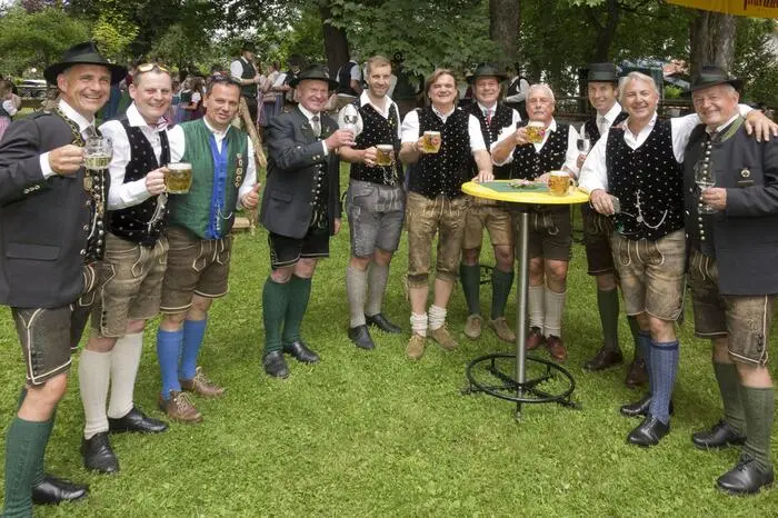 Mit einem „G’sund“ begrüßte „Großbauer“ Werner Brunner vulgo Teichbauer die Besucher und Ehrengäste.