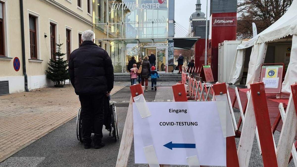 Viele Leute nutzten das Angebot, sich vor Weihnachten noch testen zu lassen