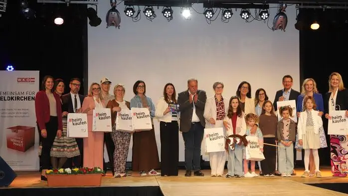 Der Feldkirchner Wirtschaftsfrühling bringt von 20. bis 21. März wieder Leben in den Stadtsaal und stellt die regionale Wirtschaft eindrucksvoll in den Mittelpunkt. Mit einem abwechslungsreichen Messeformat aus Kulinarik, Mode, Unterhaltung und Information zeigt die Stadtgemeinde Feldkirchen, wie vielfältig und leistungsfähig die Region ist.