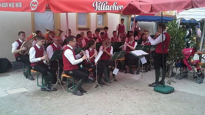 Die Musikkapelle Himmelberg im Einsatz