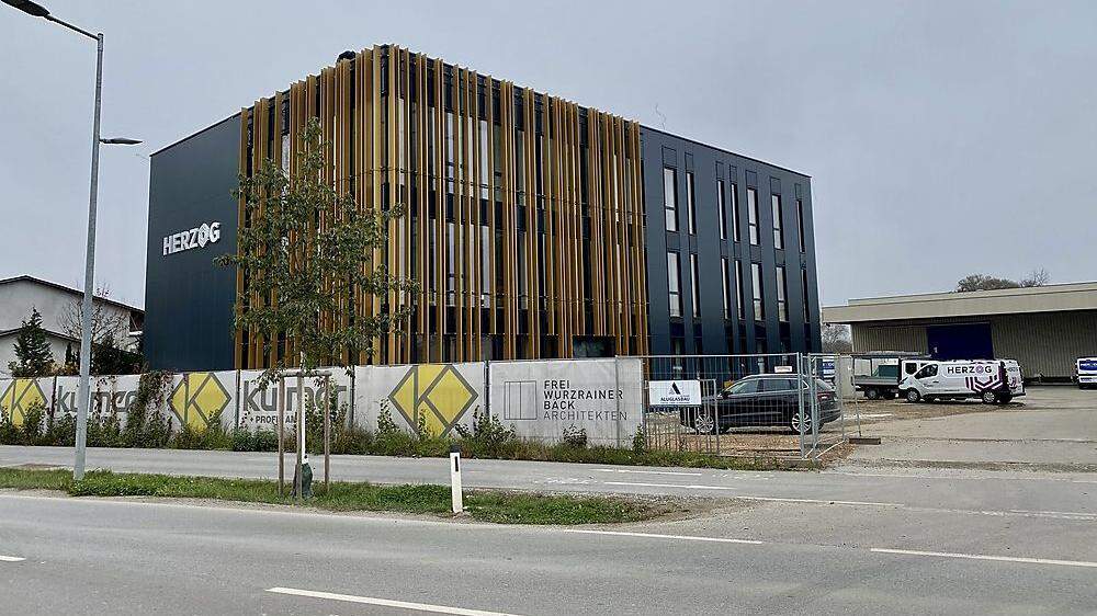 In Graz errichtete Herzog Kälte-Klima ein neues Bürogebäude