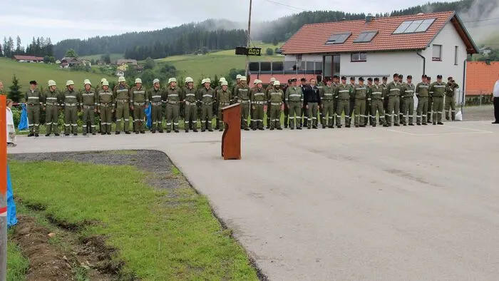 Vor dem Bewerb gab es eine Segnung für die Teilnehmer.